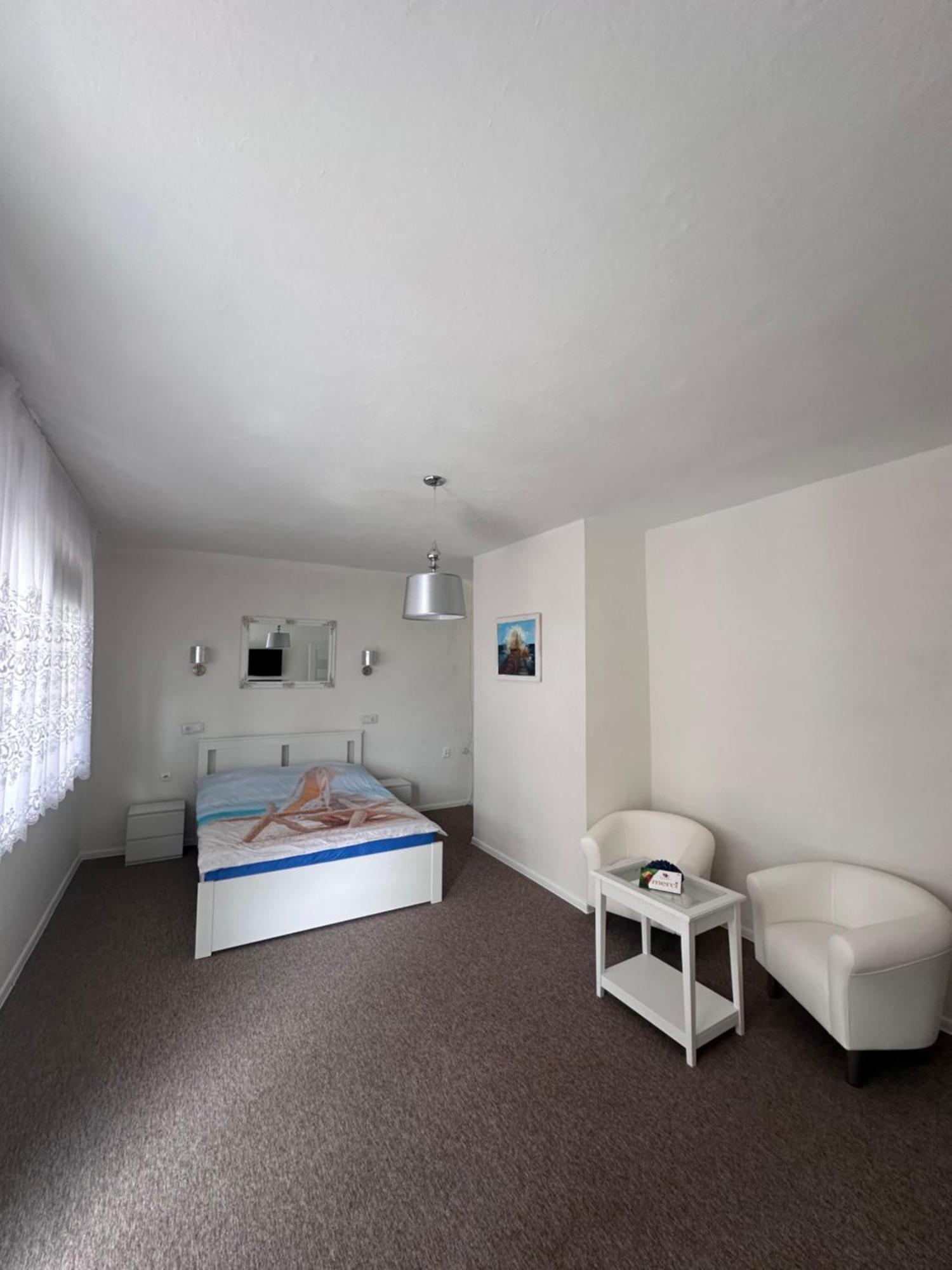 Faleza Debina Apartment